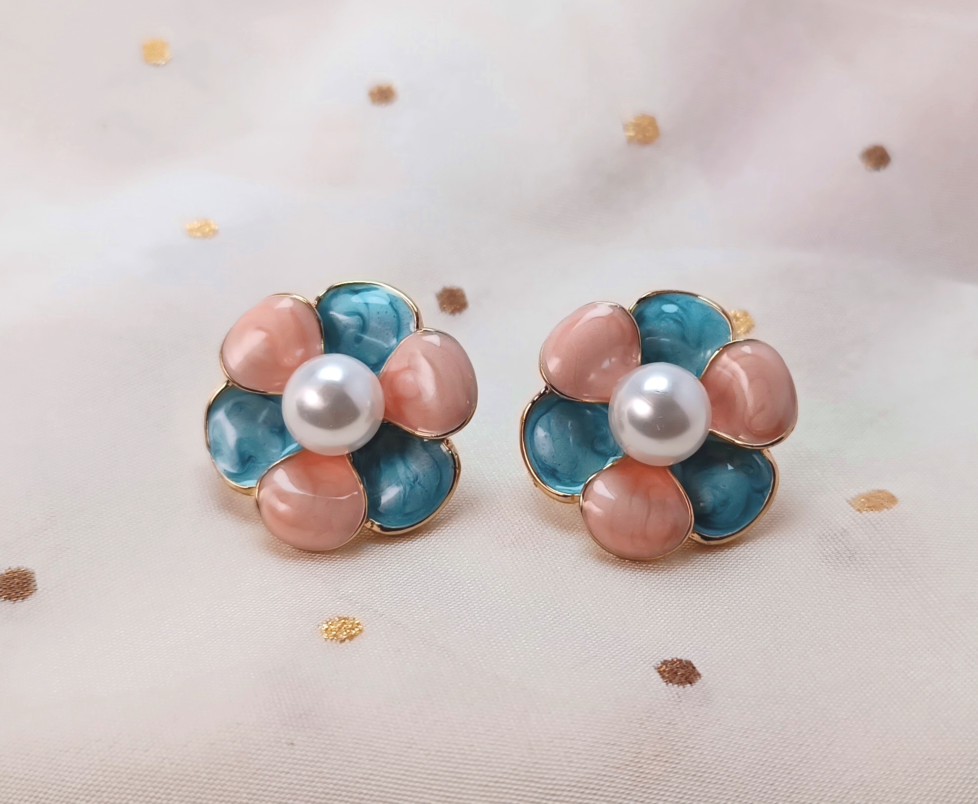 Floral Pearl Stud Earrings